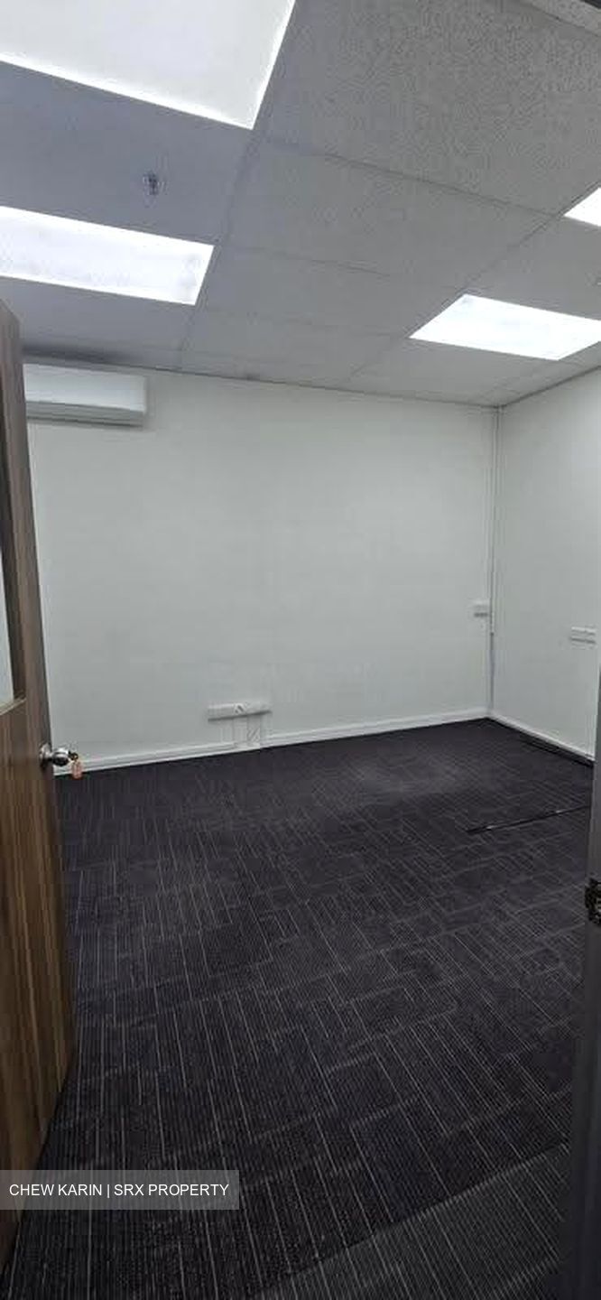 Pantech Business Hub (D5), Factory #607857751